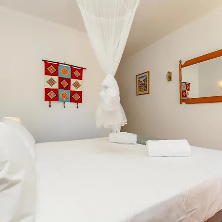 Pine Trees Penthouse * Olhos de Agua (Albufeira)