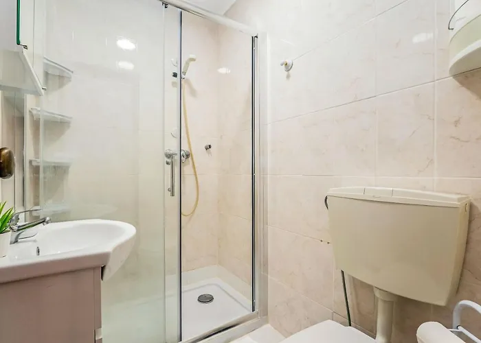 Pine Trees Penthouse * אולוס די אגווה