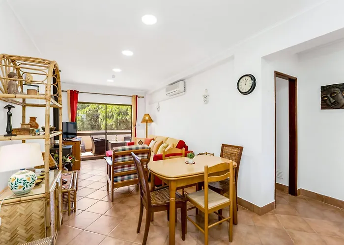 Pine Trees Penthouse * אולוס די אגווה