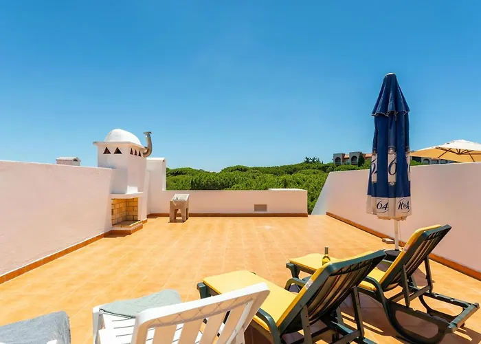 Pine Trees Penthouse Daire *